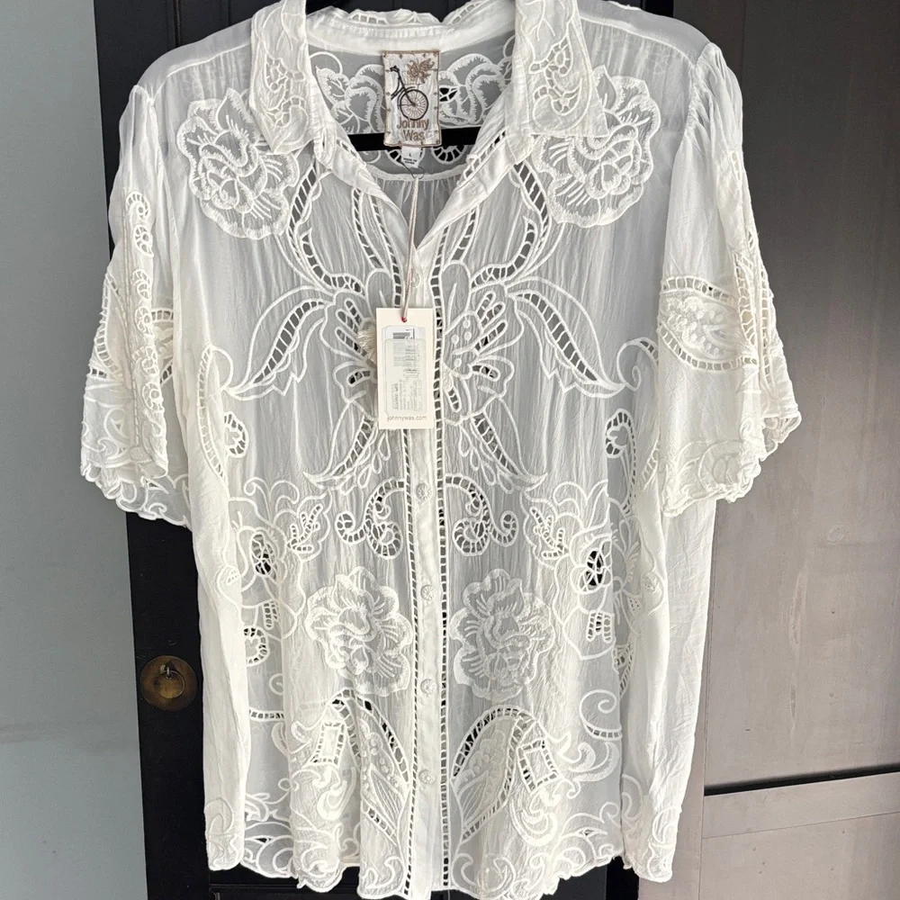 Johnny Was Chryssie button up White Embroidered Blouse - Picture 2 of 9